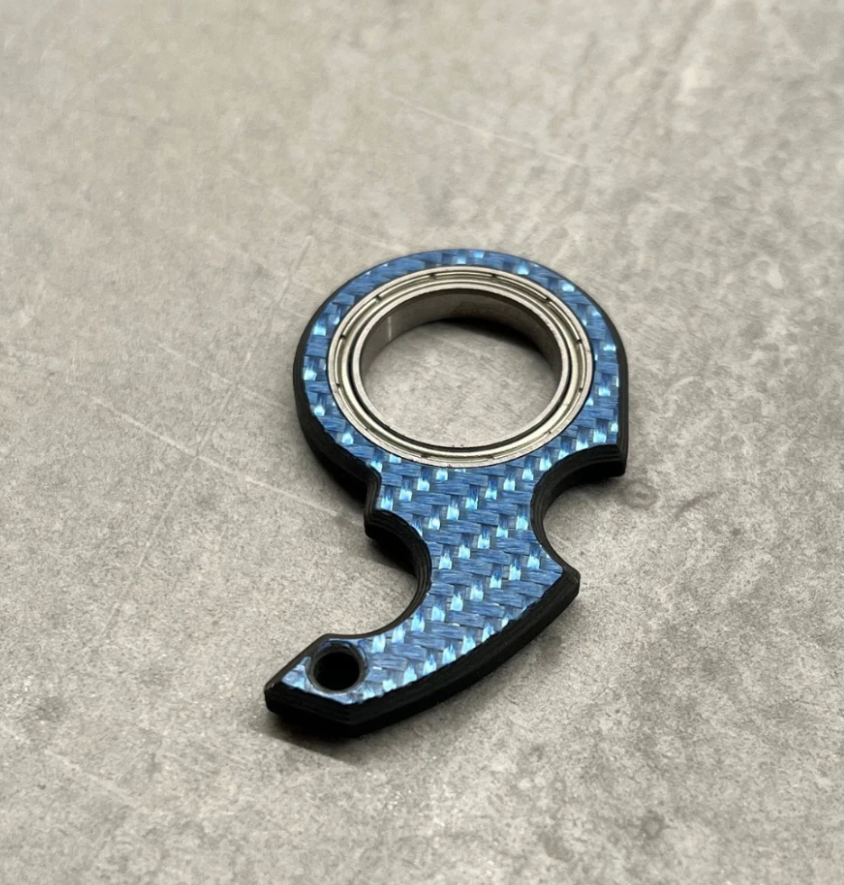 Llavero spinner fibra de carbono